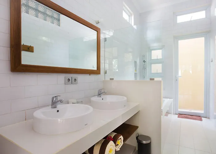 Donguri House Bali 4*